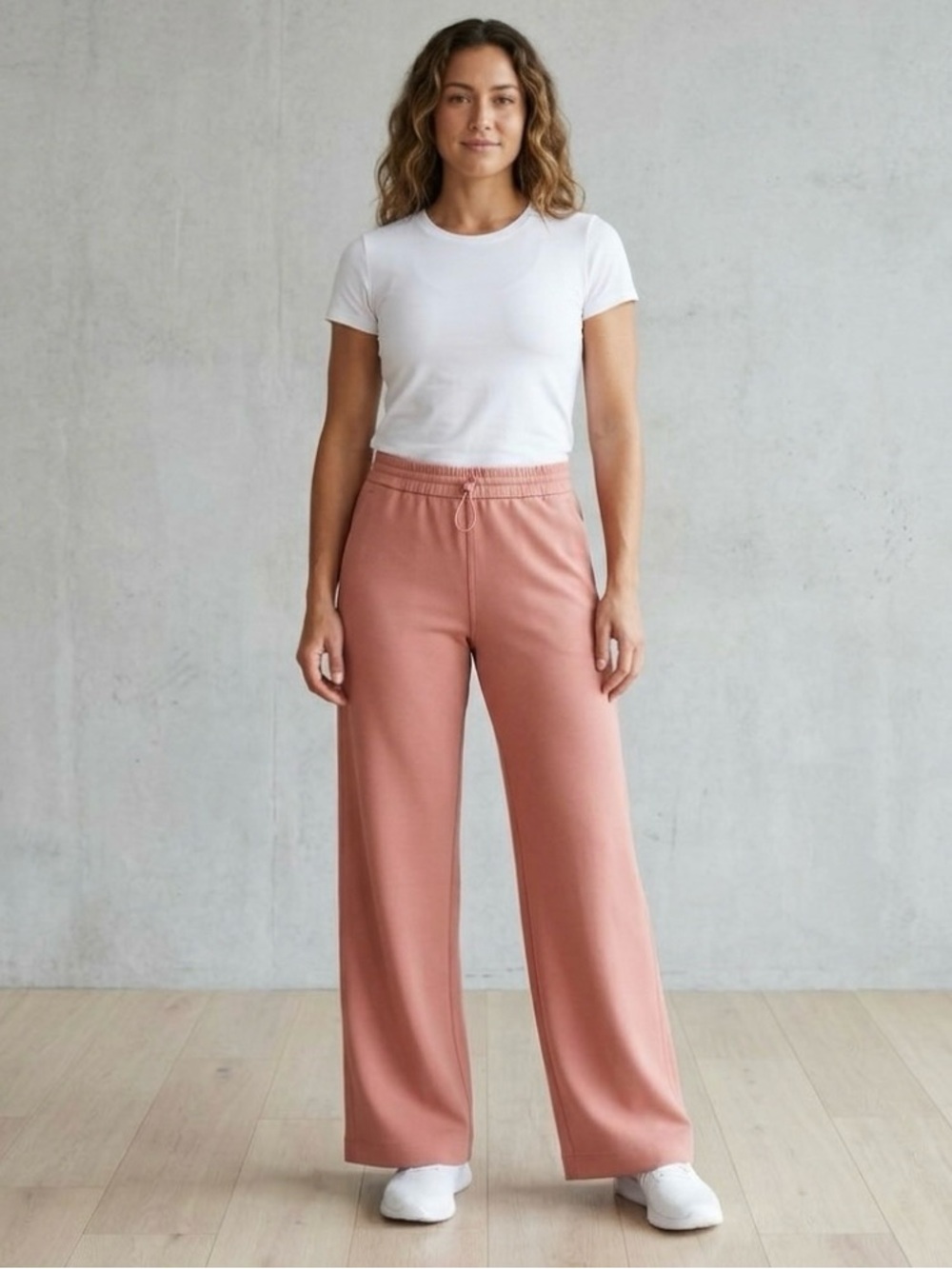 Lululemon Softstreme High-Rise Wide-Leg Pant in Twilight Rose – Regular Size 10